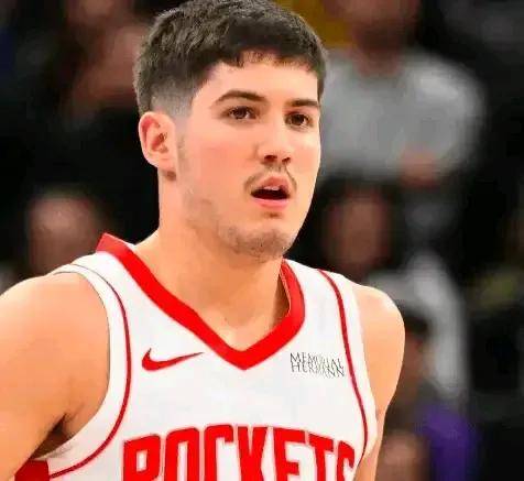 九游旧版本下载链接-休斯敦火箭内部会议纪要流出：赛前远射贴柱，CBA季后赛使命明确，轮换策略成焦点的简单介绍