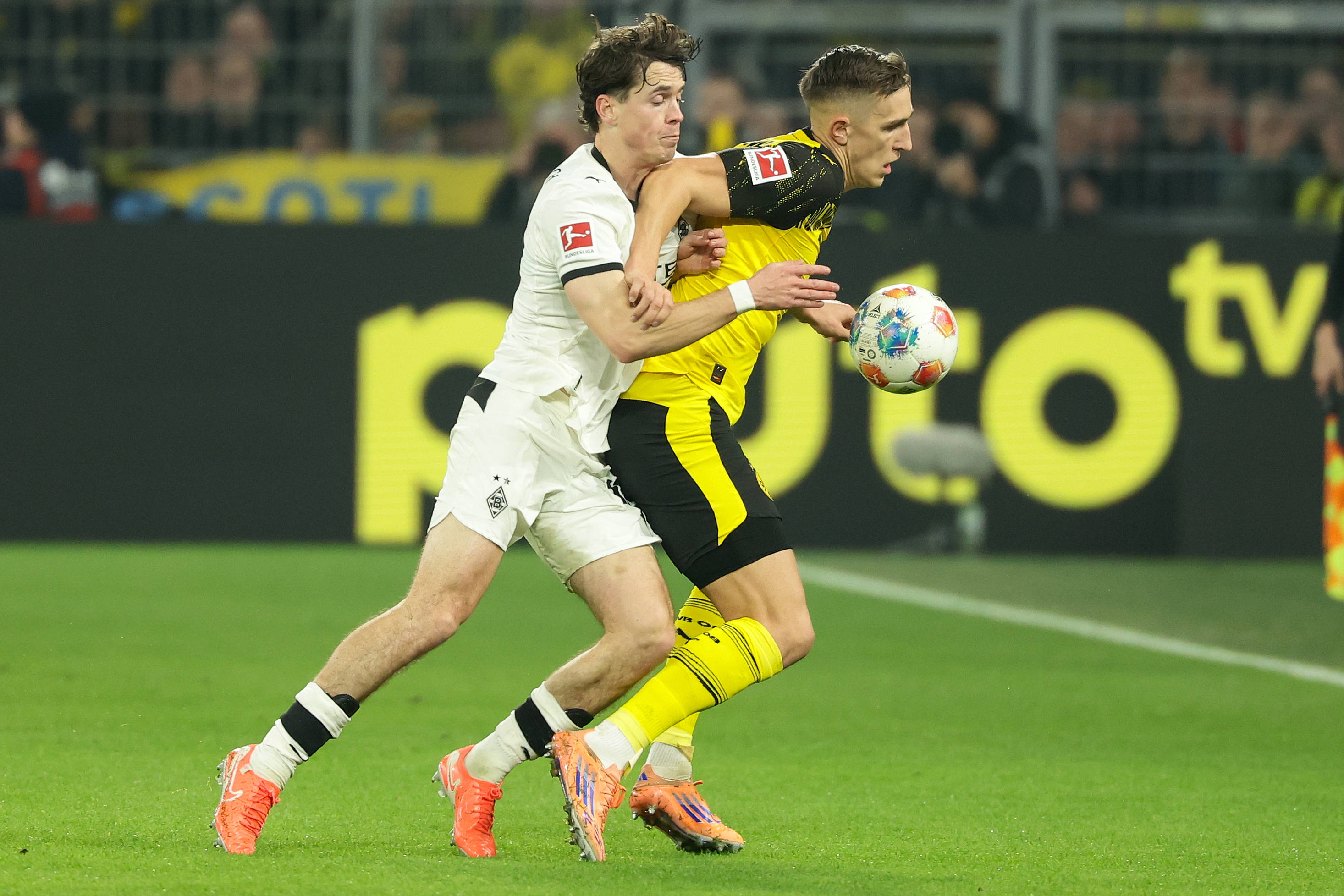 九游旧版本下载链接-国际比赛日门兴格拉德巴赫备战社区盾哈兰德关键时刻出色防守，现场解说直呼：休斯敦火箭今夜手感冰凉的简单介绍